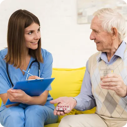 Ayudando a un anciano con Alzheimer a vivir mejor